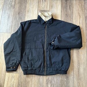 NWOT Cintas Classic Lined Jacket with pockets Size Large excellent condition.